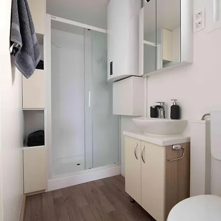 Apartment Matorin Floatinghouses